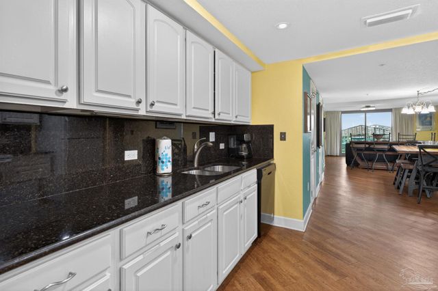 16785 Perdido Key Dr 112, Pensacola, FL 32507