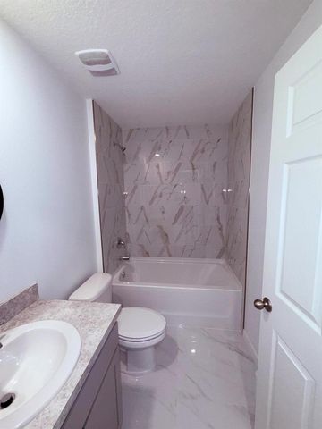 316 SW Becker Road, Port St. Lucie, FL 34953
