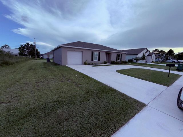 316 SW Becker Road, Port St. Lucie, FL 34953