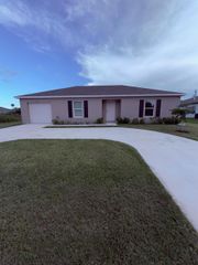 316 SW Becker Road, Port St. Lucie, FL 34953
