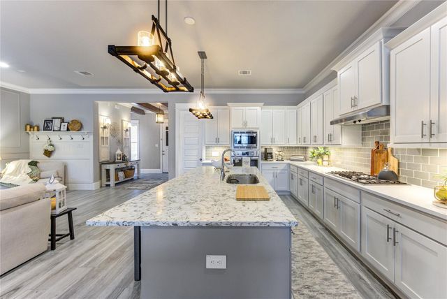 2160 Rope Maker Road, Conroe, TX 77384