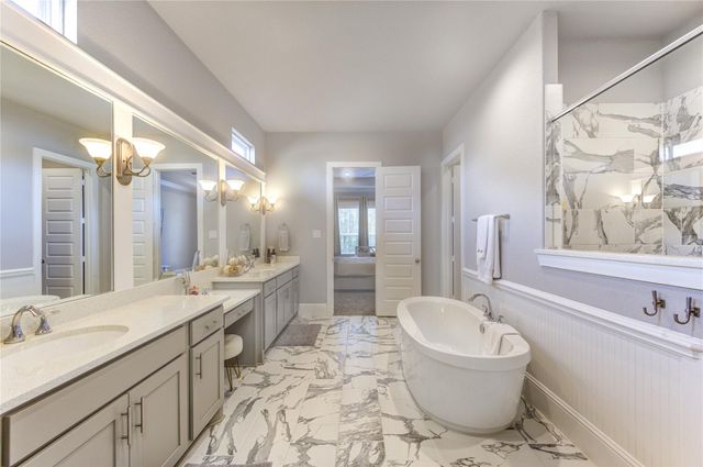 2160 Rope Maker Road, Conroe, TX 77384