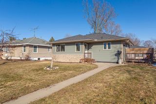 235 S Cedar Street, Belle Plaine, MN 56011