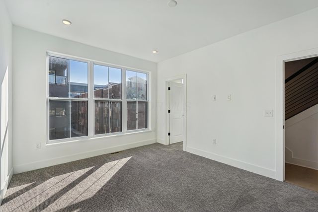 280 Dickenson Street, Columbus, OH 43215