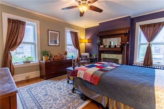 5901 Hampton St, Highland Park, PA 15206