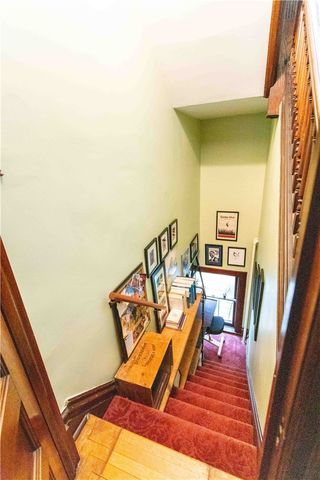 5901 Hampton St, Highland Park, PA 15206