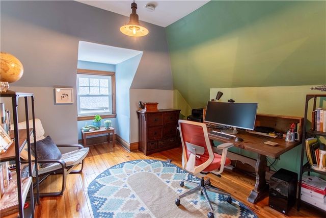 5901 Hampton St, Highland Park, PA 15206