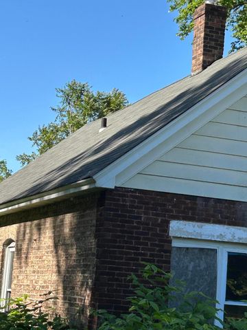 305 E 41st Avenue, Gary, IN 46409