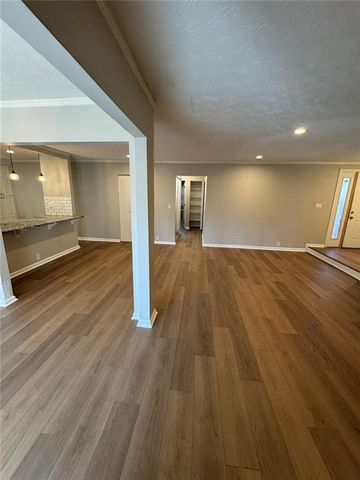 62 Dunwoody Springs Drive, Atlanta, GA 30328