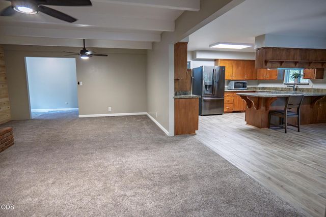 2750 Granite Hill Road, Grants Pass, OR 97526