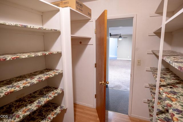 2750 Granite Hill Road, Grants Pass, OR 97526