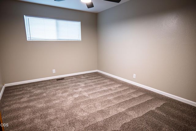 2750 Granite Hill Road, Grants Pass, OR 97526