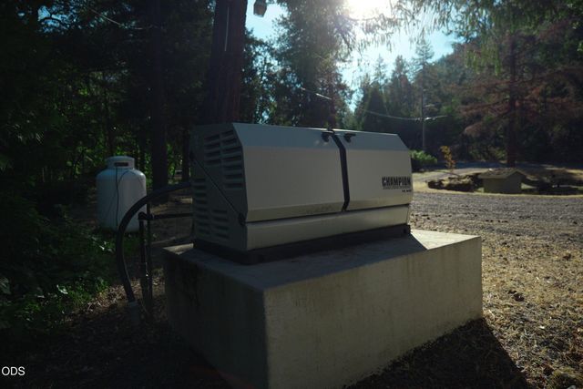 2750 Granite Hill Road, Grants Pass, OR 97526