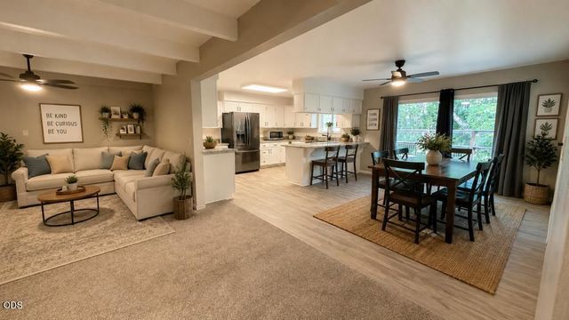 2750 Granite Hill Road, Grants Pass, OR 97526