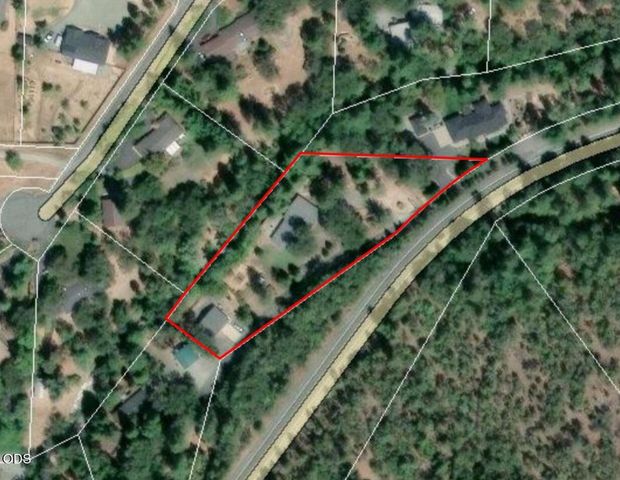 2750 Granite Hill Road, Grants Pass, OR 97526