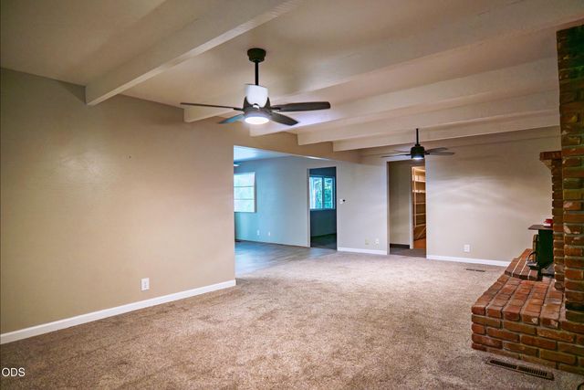 2750 Granite Hill Road, Grants Pass, OR 97526