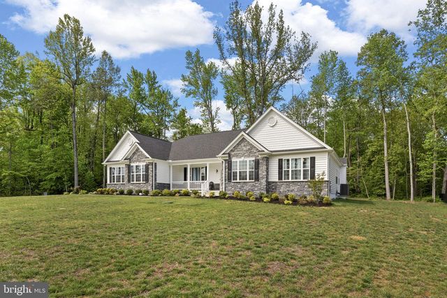 10776 WISTERIA LN, King George, VA 22485