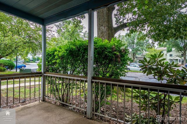 503 Woodbridge Commons Way, Iselin, NJ 08830