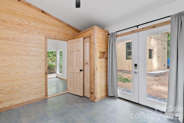 345 MONTICELLO Road, Weaverville, NC 28787