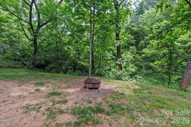 345 MONTICELLO Road, Weaverville, NC 28787