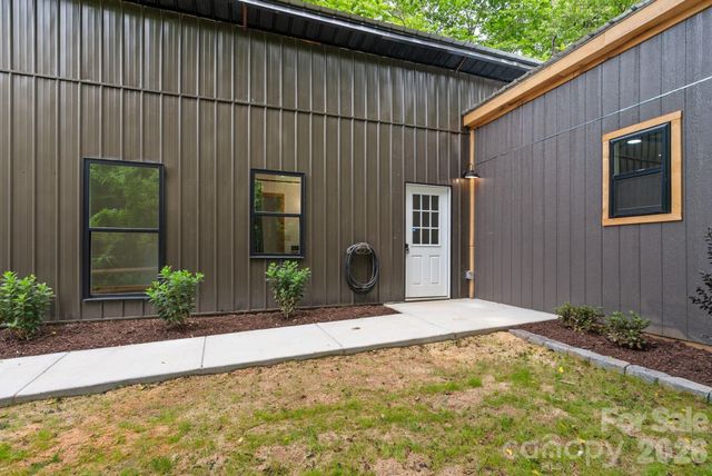 345 MONTICELLO Road, Weaverville, NC 28787