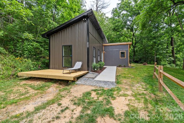 345 MONTICELLO Road, Weaverville, NC 28787