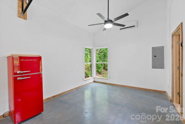 345 MONTICELLO Road, Weaverville, NC 28787