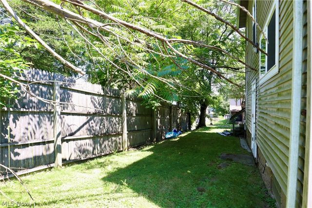2250 6th Street SW, Akron, OH 44314