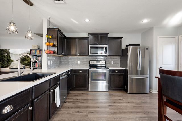 316 Continential Ave, Liberty Hill, TX 78642