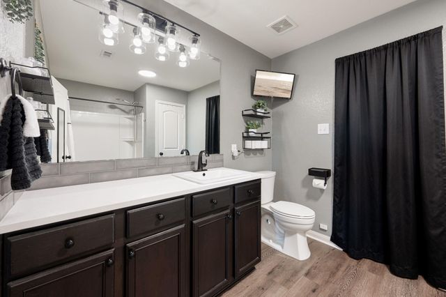 316 Continential Ave, Liberty Hill, TX 78642
