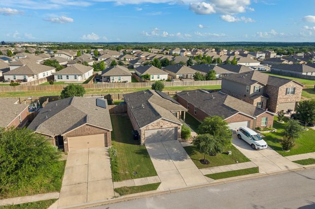 316 Continential Ave, Liberty Hill, TX 78642