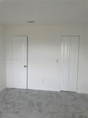 20725 NE 8th Ct 203-11, Miami, FL 33179