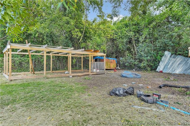 1307 Turnpike Road, Fayetteville, NC 28305