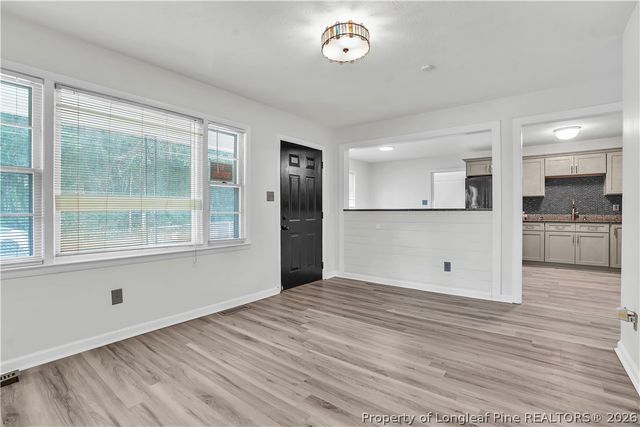 1307 Turnpike Road, Fayetteville, NC 28305