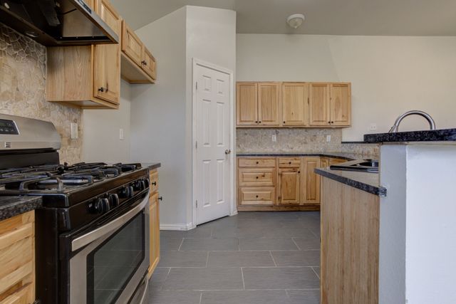 1608 48th Street, Lubbock, TX 79412