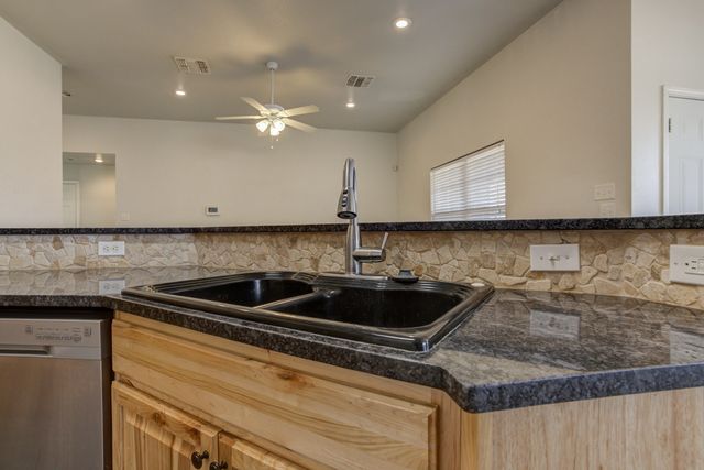 1608 48th Street, Lubbock, TX 79412