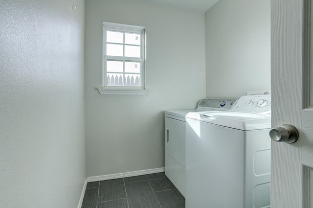 1608 48th Street, Lubbock, TX 79412