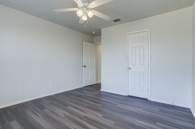 1608 48th Street, Lubbock, TX 79412