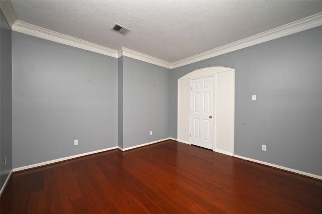 6419 Sutter Park Lane, Houston, TX 77066