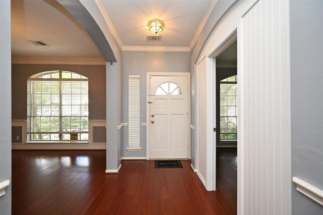 6419 Sutter Park Lane, Houston, TX 77066