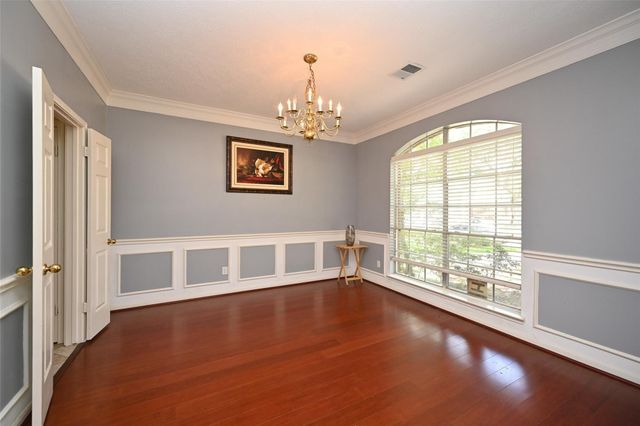 6419 Sutter Park Lane, Houston, TX 77066