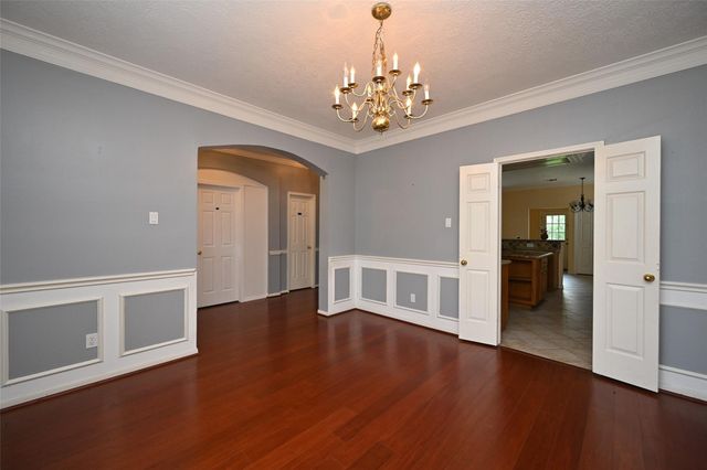 6419 Sutter Park Lane, Houston, TX 77066