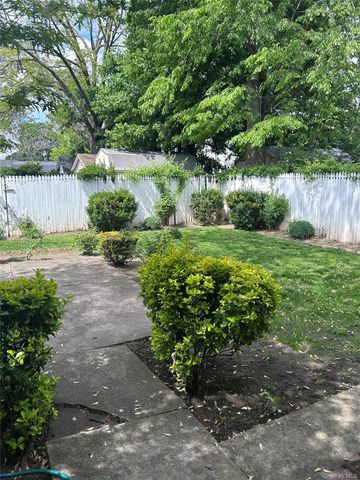 200-21 Linden Boulevard, Saint Albans, NY 11412