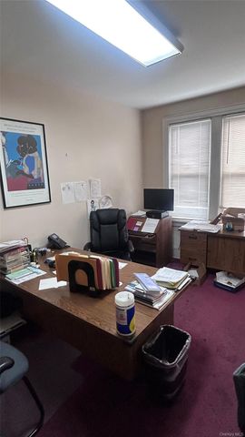 200-21 Linden Boulevard, Saint Albans, NY 11412