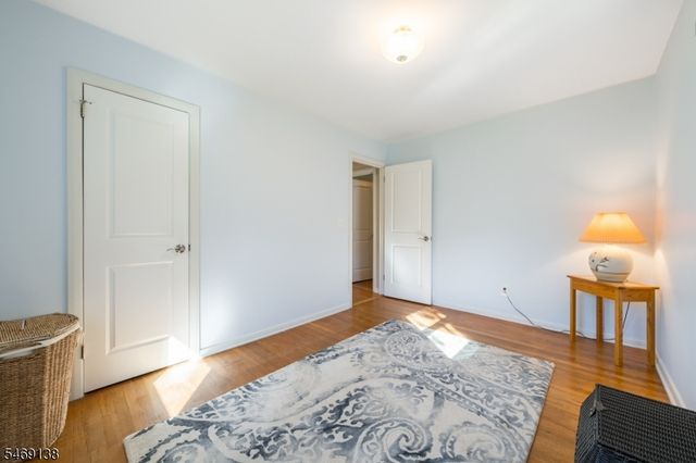 12 Eaton Ct, Summit City, NJ 07901
