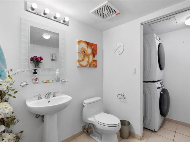 16699 Collins Avenue 3710, Sunny Isles Beach, FL 33160