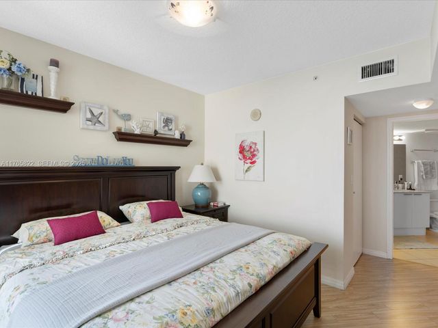 16699 Collins Avenue 3710, Sunny Isles Beach, FL 33160