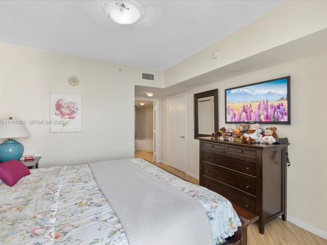 16699 Collins Avenue 3710, Sunny Isles Beach, FL 33160