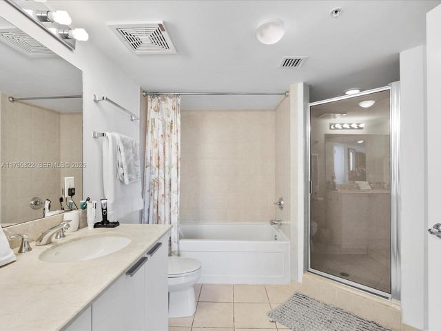 16699 Collins Avenue 3710, Sunny Isles Beach, FL 33160