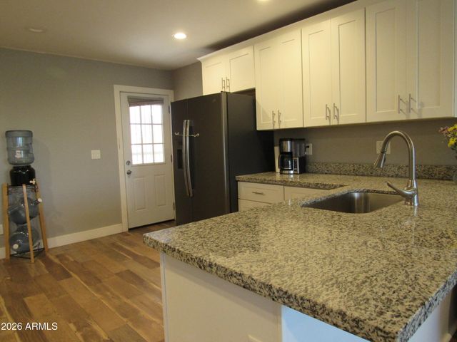 5023 S 11TH Street, Phoenix, AZ 85040